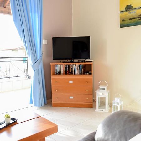 Melania Gardens Apartment 2 Paphos Ngoại thất bức ảnh