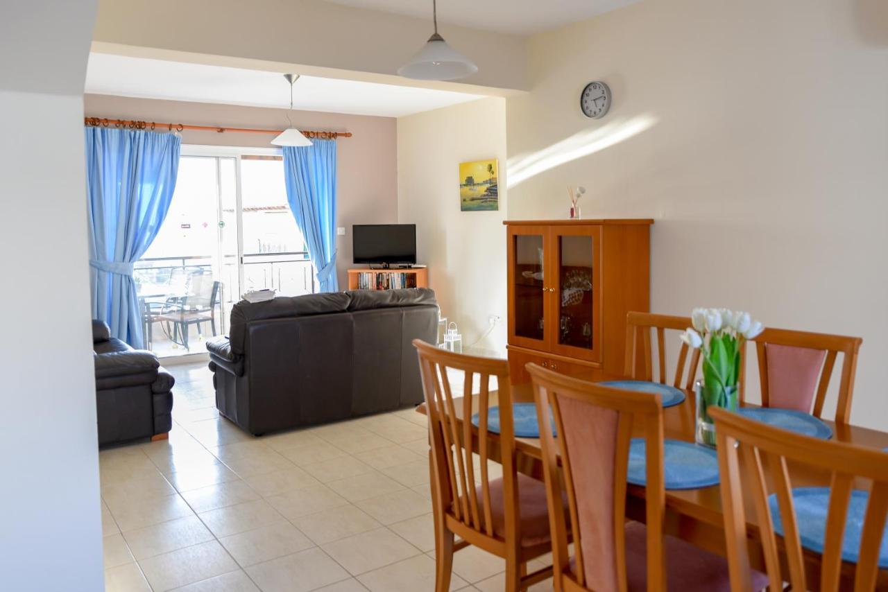 Melania Gardens Apartment 2 Paphos Ngoại thất bức ảnh