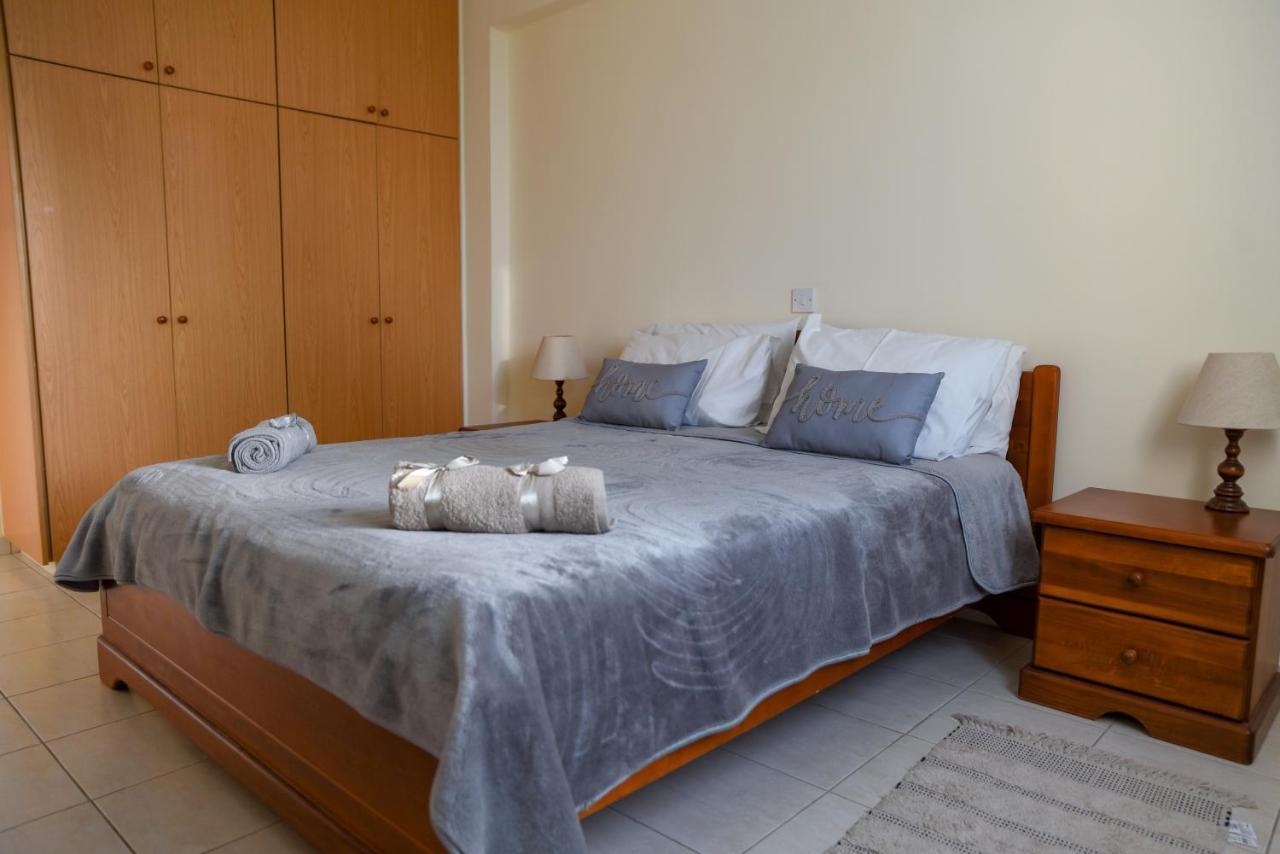 Melania Gardens Apartment 2 Paphos Ngoại thất bức ảnh